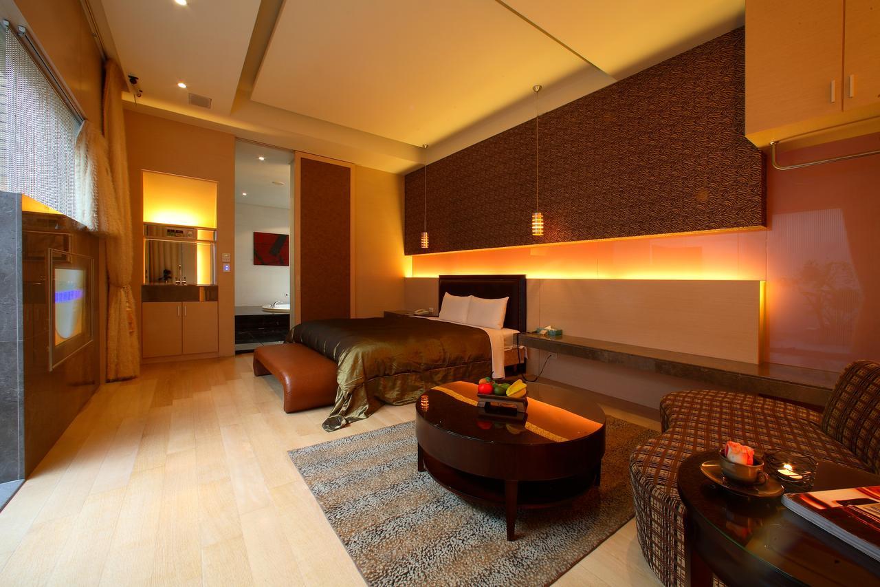 Spring Spa Motel Dali Екстер'єр фото